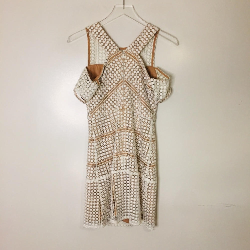 TopShop Cold Shoulder Lace Dress. Size 2 - Picture 2 of 8